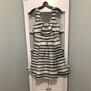 Tracy Reese A-Line White Striped Knee Length Dress